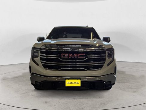 Certified 2022 GMC Sierra 1500 SLT w/ SLT Convenience Package AWD/4WD image 2