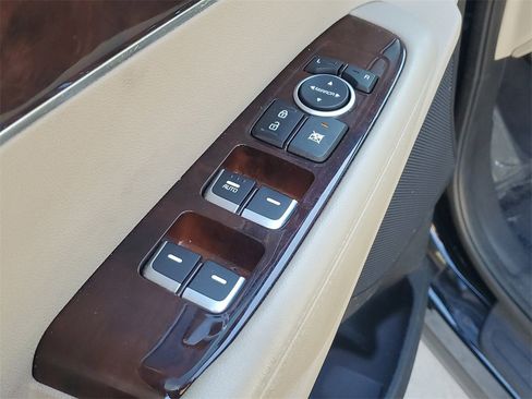 Used 2016 Kia Sorento EX image 22