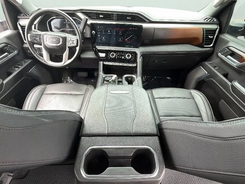 Used 2024 GMC Sierra 2500 Denali AWD/4WD image 34