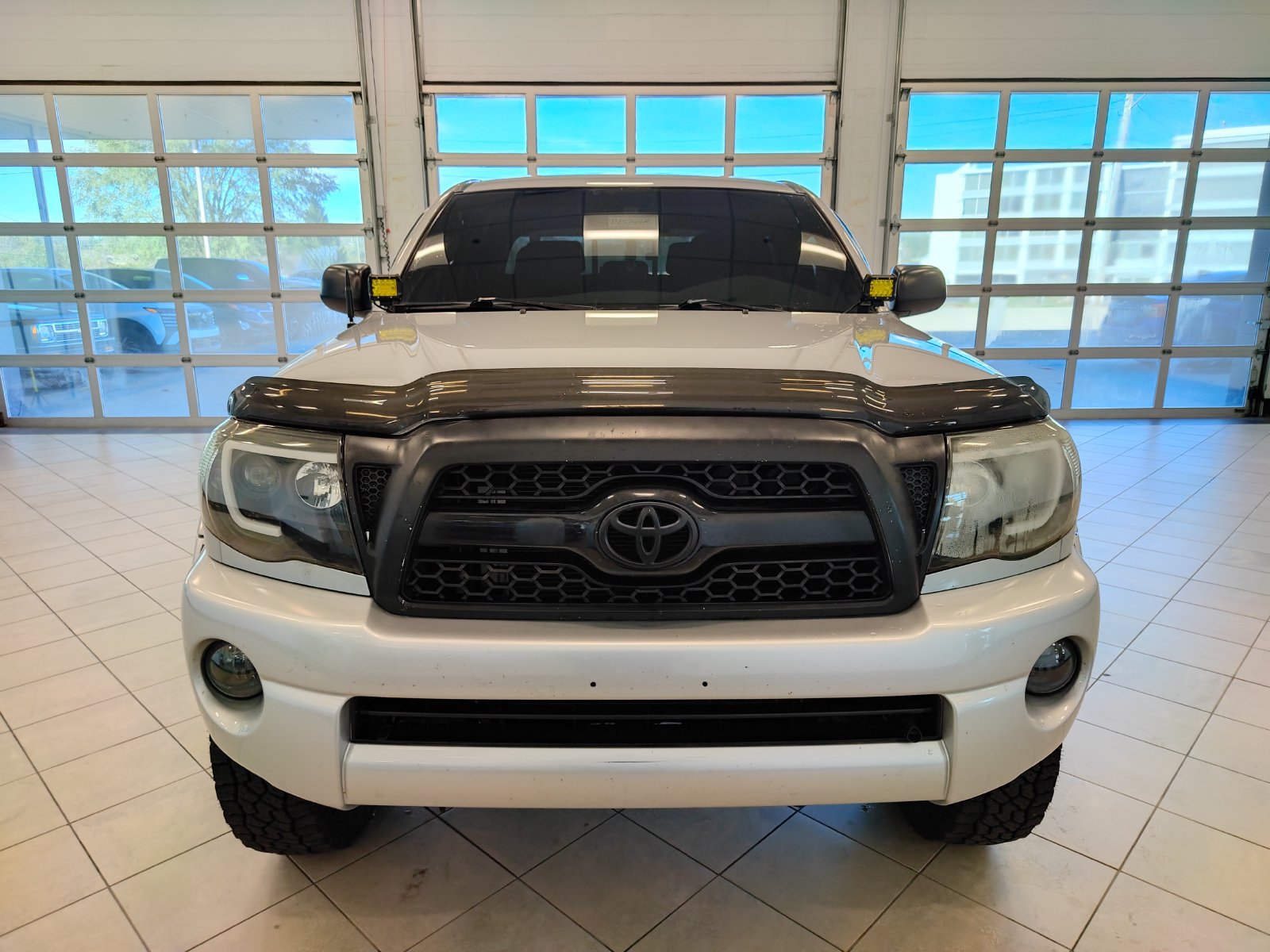 Used 2011 Toyota Tacoma 4x4 Double Cab w/ SR5 Pkg #2 image 8