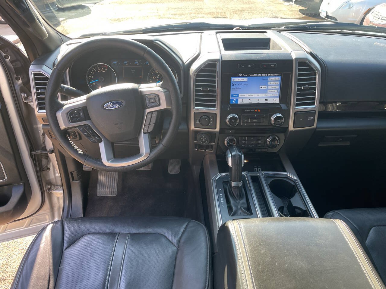 Used 2016 Ford F150 Platinum w/ Equipment Group 701A Luxury AWD/4WD image 36