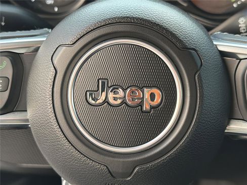 Used 2025 Jeep Wrangler Sahara w/ Safety Group image 25