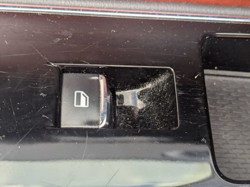 Used 2024 Lincoln Navigator L 4WD image 25