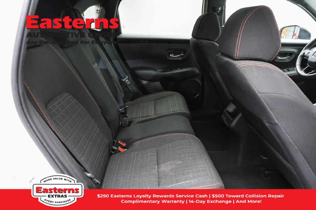 Used 2025 Honda HR-V Sport image 23