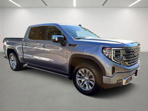 Used 2023 GMC Sierra 1500 Denali w/ Technology Package image 6