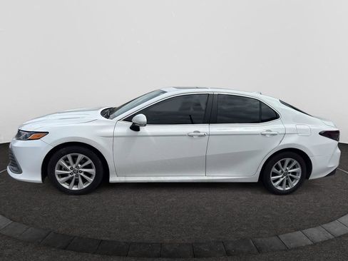 Used 2024 Toyota Camry LE w/ Convenience Package FWD image 8