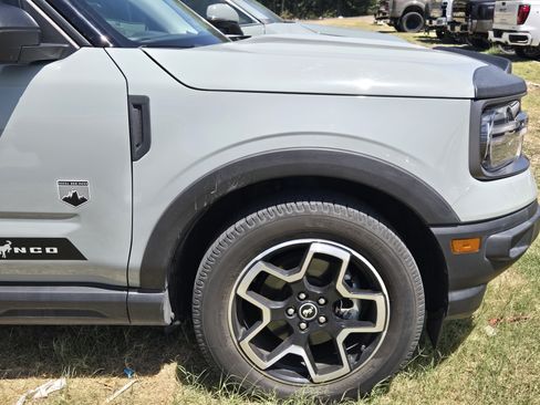 Used 2021 Ford Bronco Sport Big Bend w/ Big Bend Package AWD/4WD image 8