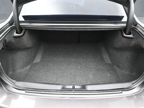 Used 2021 Dodge Charger R/T w/ Plus Group image 18