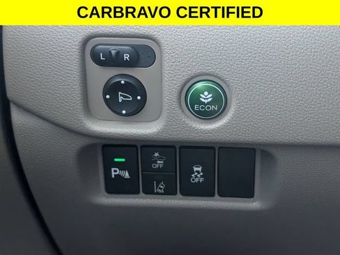 Used 2019 Honda Pilot Touring image 15