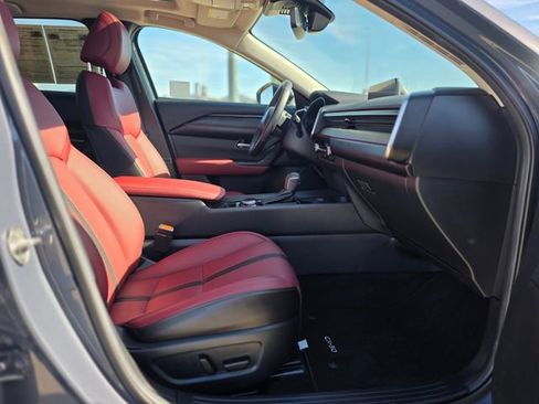 Certified 2025 MAZDA CX-50 AWD 2.5 Hybrid w/ Premium Pkg image 10