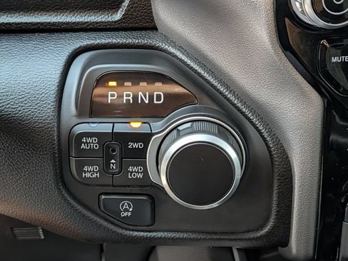 Used 2025 RAM 1500 Big Horn AWD/4WD image 16
