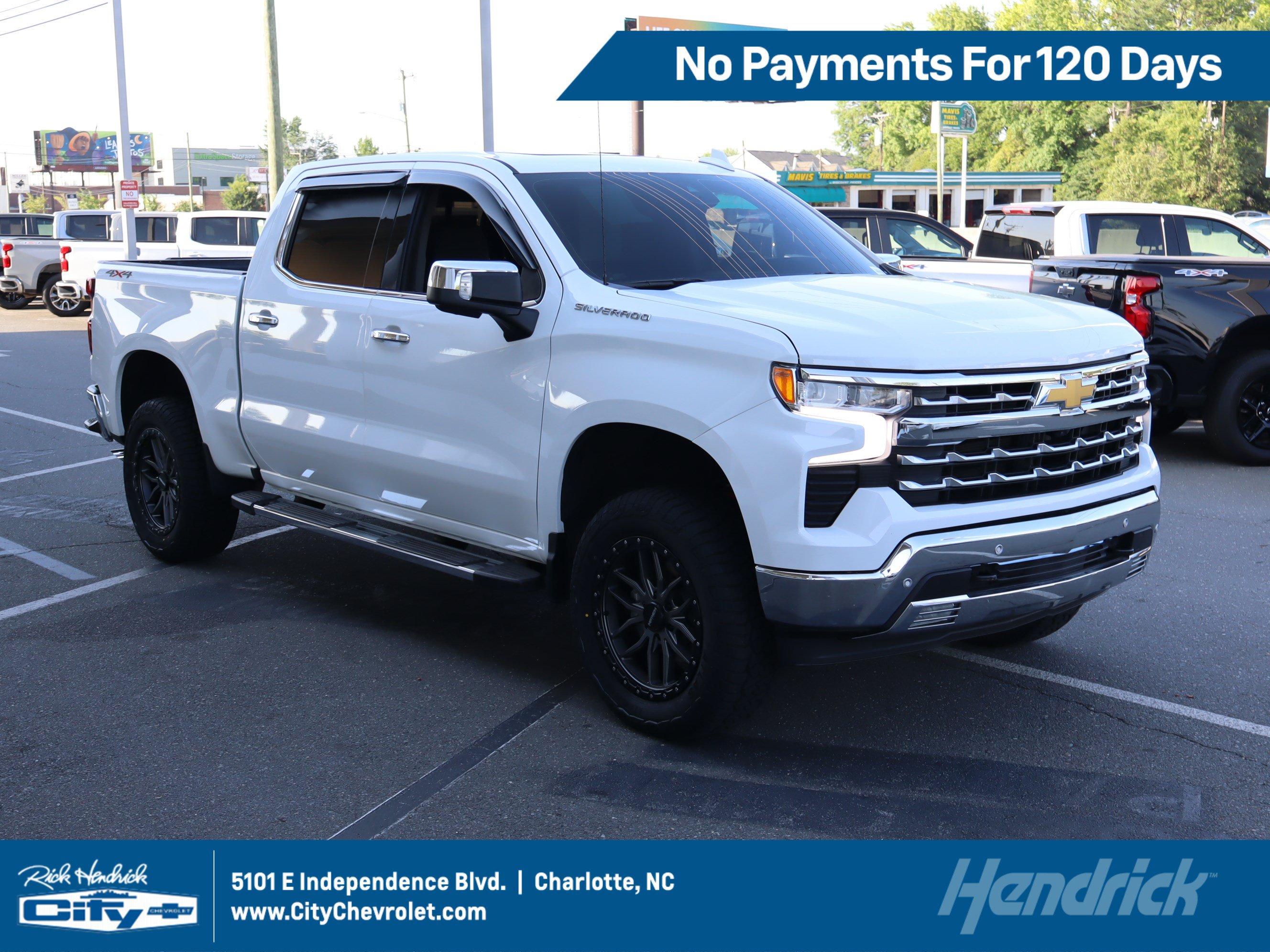 Used 2024 Chevrolet Silverado 1500 LTZ w/ Technology Package AWD/4WD image 1