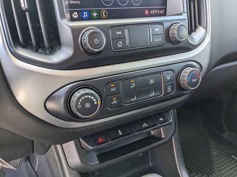 Used 2022 Chevrolet Colorado LT w/ LT Convenience Package RWD image 23
