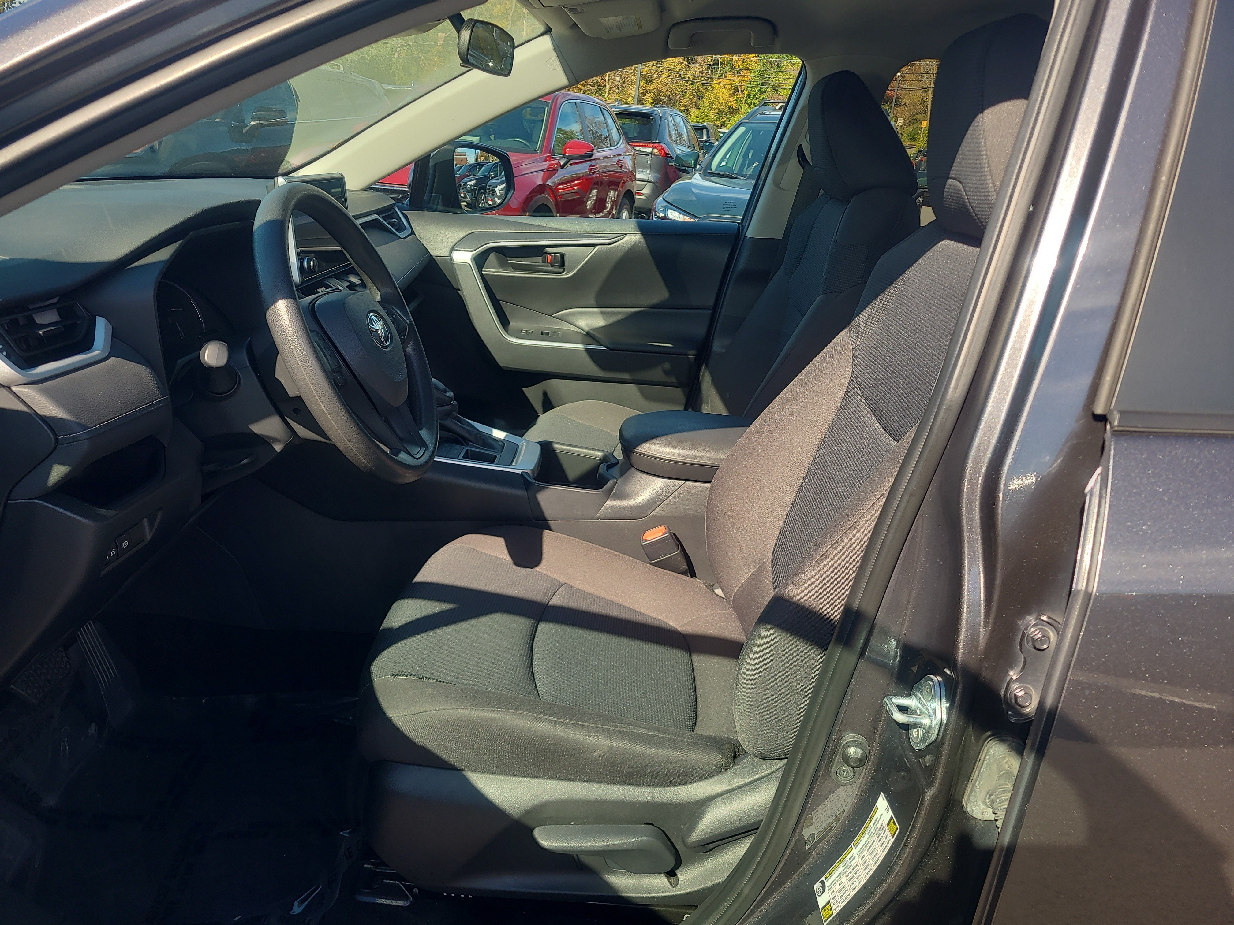 Certified 2024 Toyota RAV4 LE AWD/4WD image 16