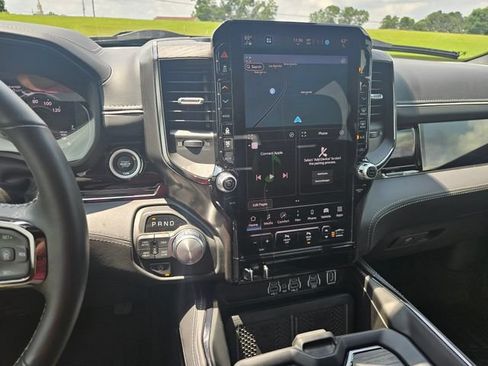 Used 2025 RAM 1500 Limited AWD/4WD image 17