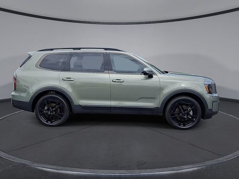 Used 2025 Kia Telluride EX X-Line AWD/4WD image 5