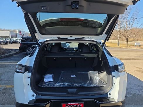 New 2026 Nissan Murano Platinum w/ Cargo Package AWD/4WD image 7