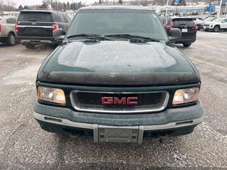 Used 1997 GMC Jimmy SLS w/ Marketing Option Pkg 6 video 2
