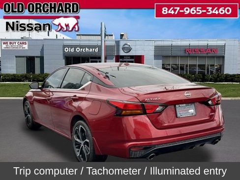 Used 2024 Nissan Altima 2.5 SR w/ SR Premium Package image 8