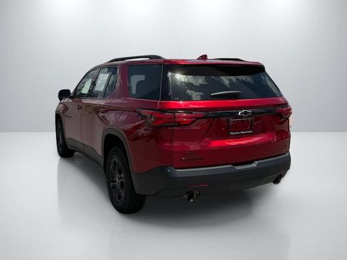 Used 2023 Chevrolet Traverse LT FWD image 7