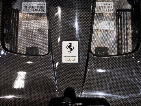Used 2023 Ferrari 812 GTS RWD image 38