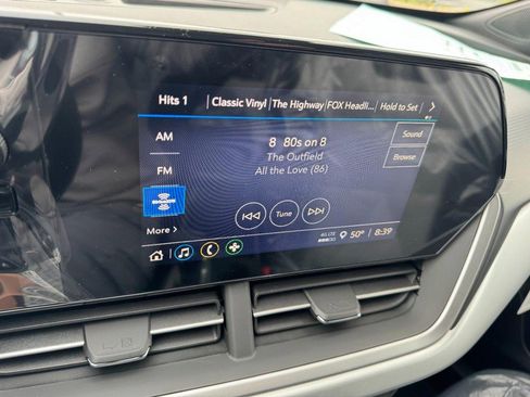 New 2026 Chevrolet Trax RS FWD image 37