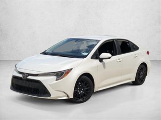 Used 2021 Toyota Corolla LE video 1