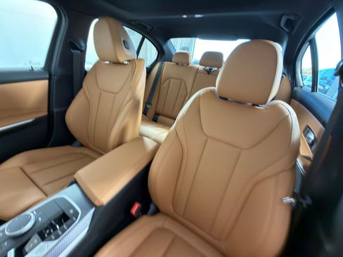 New 2026 BMW 330i Sedan w/ M Sport Package image 32