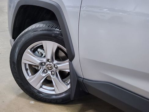 Used 2022 Toyota RAV4 XLE image 23