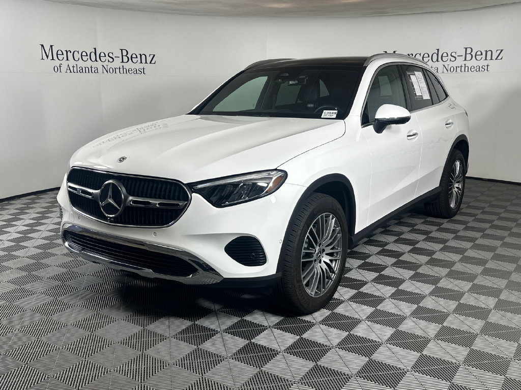 Certified 2026 Mercedes-Benz GLC 300 image 3