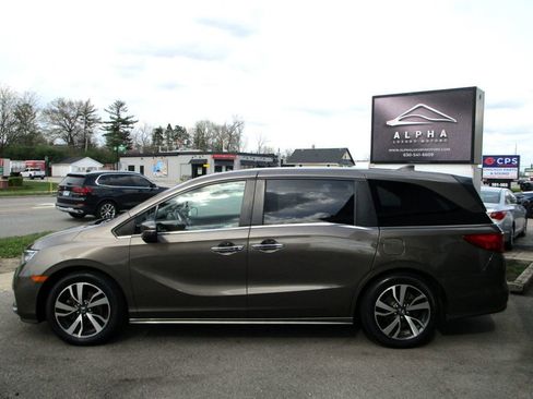 Used 2022 Honda Odyssey Touring image 12