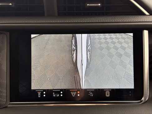 Used 2023 GMC Yukon Denali w/ Advanced Technology Package image 49