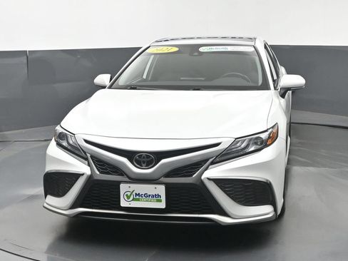 Used 2021 Toyota Camry XSE AWD/4WD image 23
