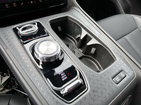 New 2025 Jeep Wagoneer S Limited image 19