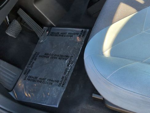 Used 2022 BMW iX xDrive50 w/ Premium Package image 17