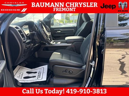 Used 2019 RAM 1500 Big Horn AWD/4WD image 9