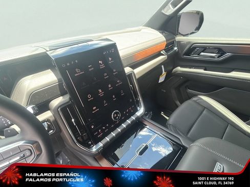 New 2026 GMC Yukon XL Denali w/ Denali Reserve Package AWD/4WD image 21