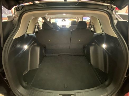Used 2023 Honda CR-V EX image 8