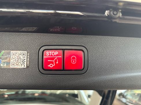 Used 2025 Mercedes-Benz E 450 4MATIC All-Terrain Wagon image 16