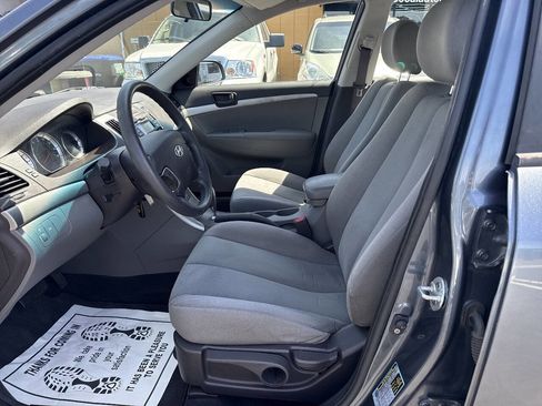 Used 2009 Hyundai Sonata GLS image 12