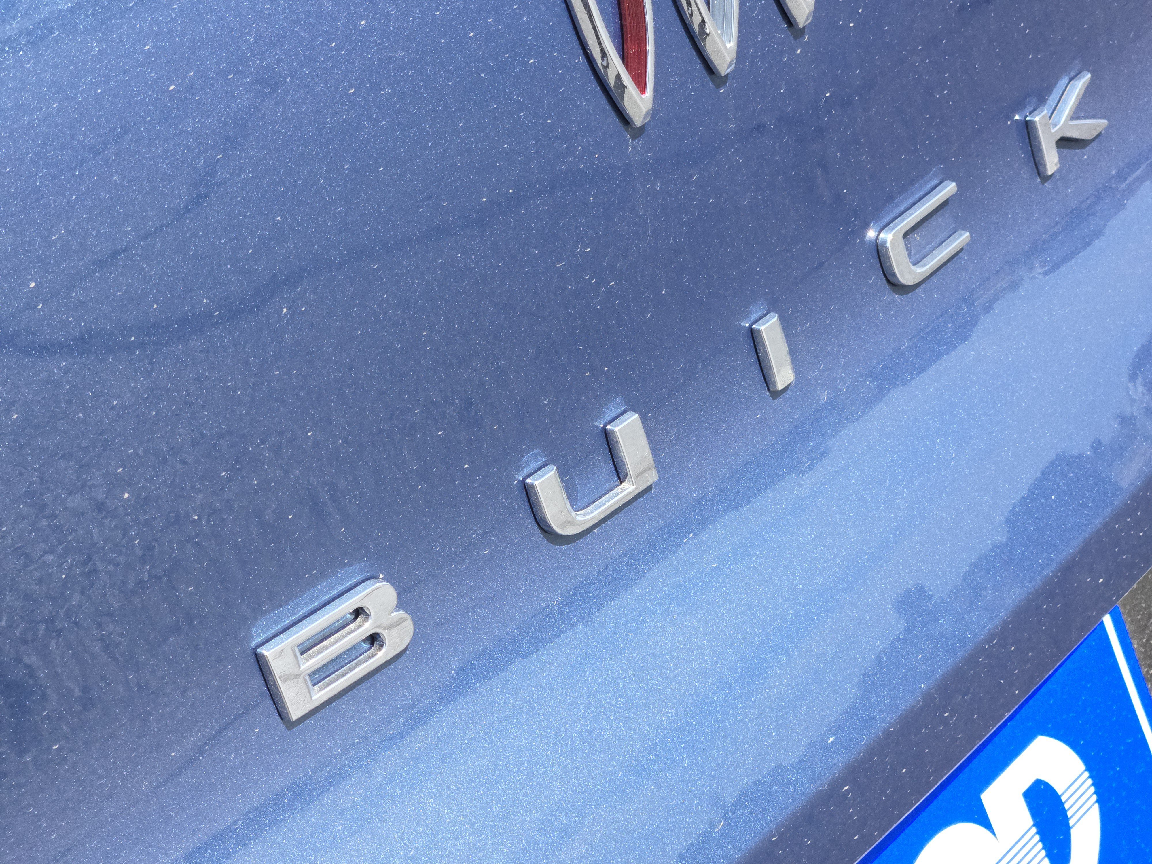 New 2026 Buick Envista Sport Touring w/ Convenience I Package FWD image 8