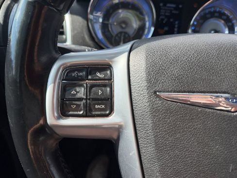 Used 2013 Chrysler 300 C AWD/4WD image 16