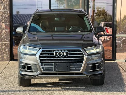 Used 2018 Audi Q7 3.0T Prestige w/ Prestige Package AWD/4WD image 19