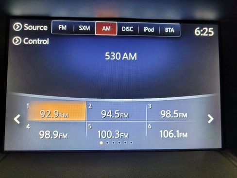 Used 2017 Nissan Pathfinder S AWD/4WD image 25
