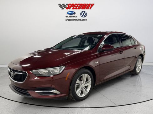 Used 2018 Buick Regal Preferred FWD image 4