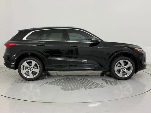 New 2025 Audi Q5 Premium Plus image 8