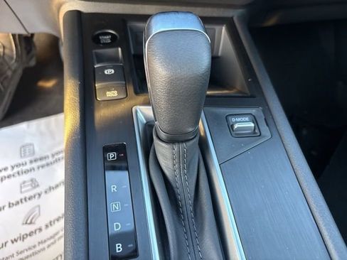 New 2026 Nissan Kicks SV w/ SV Premium Package image 18