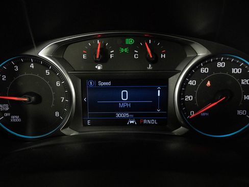 Used 2020 Chevrolet Equinox LT image 33