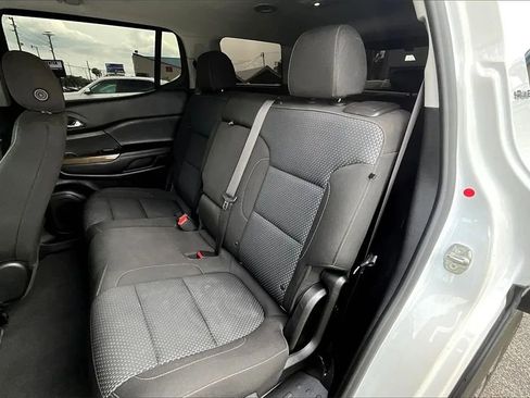 Used 2021 GMC Acadia SLE w/ Driver Convenience Package image 25