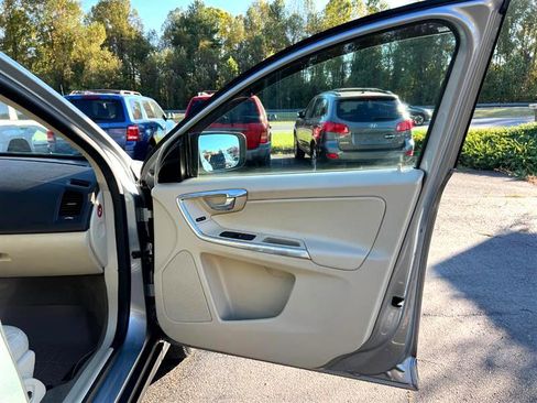 Used 2012 Volvo XC60 3.2 Platinum image 13